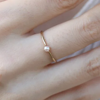 Имитация на мини-перлено пръстени за жени и момичета, Просто мода Изтънчен минимализъм Светло жълто злато, подарък бижута за пръстите KBR010