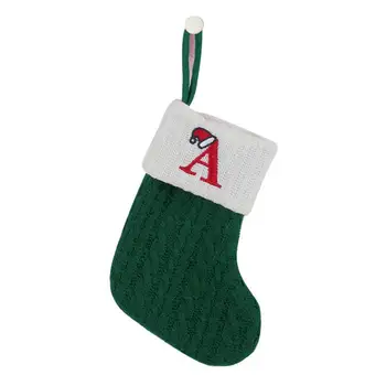 Коледни чорапи с бродерия, празнични украси, атрактивни коледни чорапи, чорапи с бродерия за семеен коледен подарък